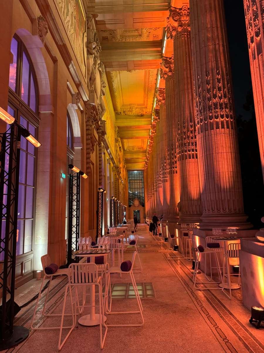 Éclairage architectural — Colonnade